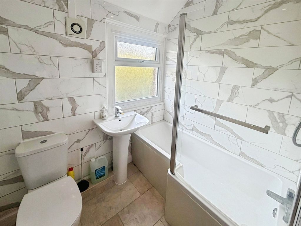 Rolle Street, Exmouth, Devon EX8, 2 bed flat for sale, £150,000 ...