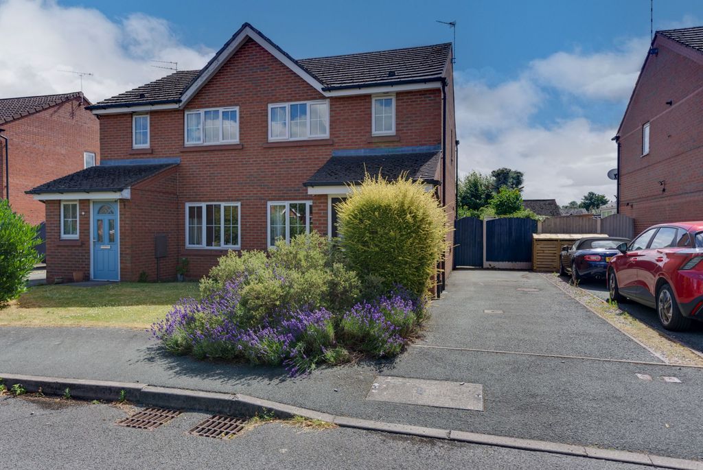 Property photo 1 of 24