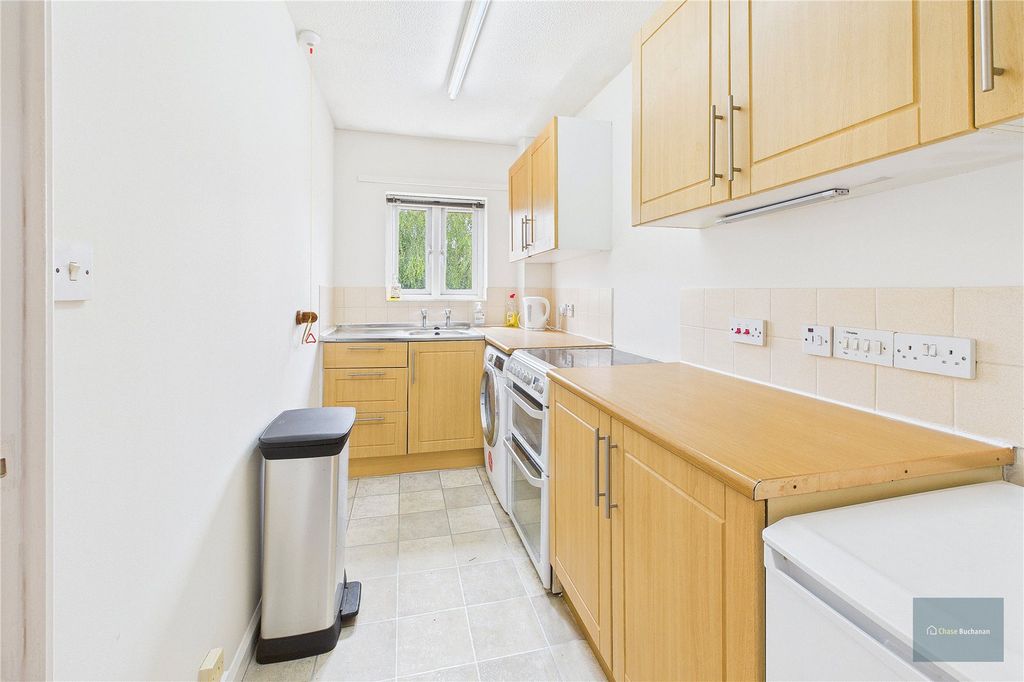 Property photo 2 of 11 Picture No. 01