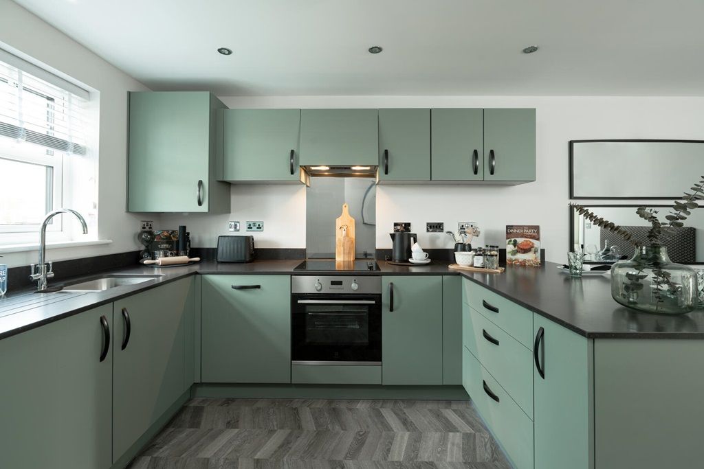 Property photo 1 of 13 Plenty Of Cooking Space