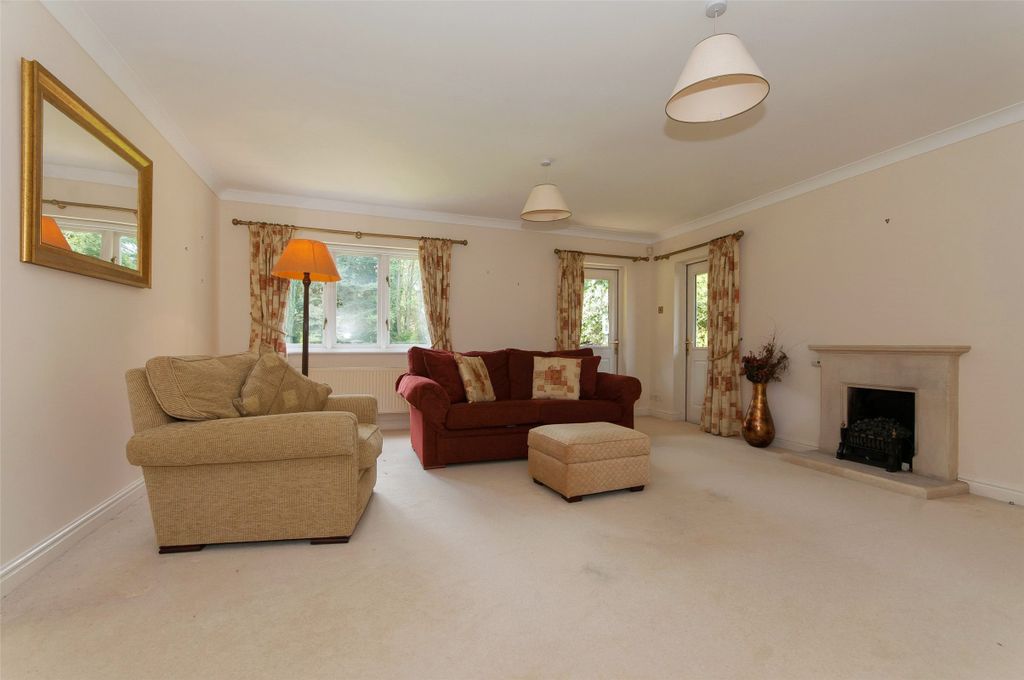 Property photo 2 of 9 Picture No. 09