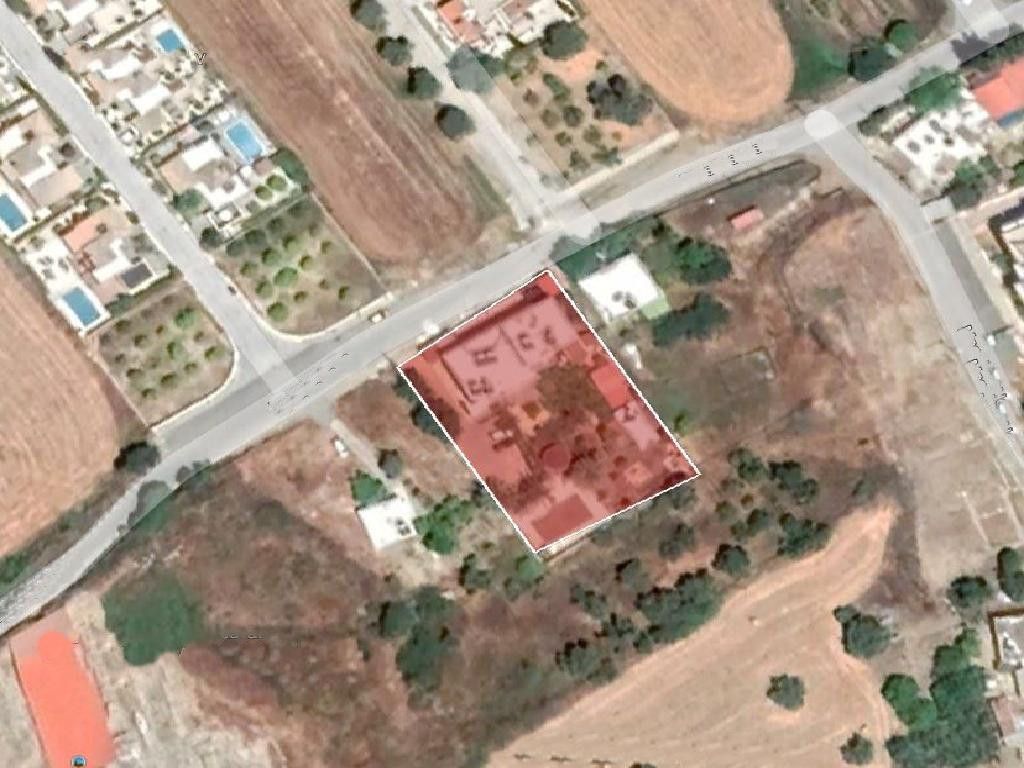 Property photo 1 of 3