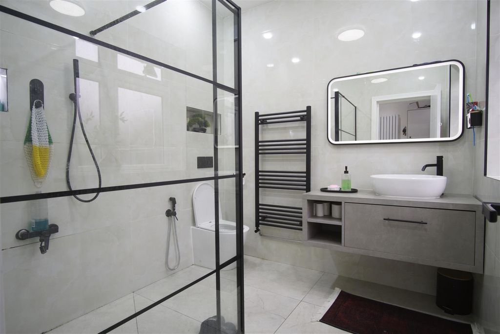 Property photo 3 of 29 Downstairs Bathroom