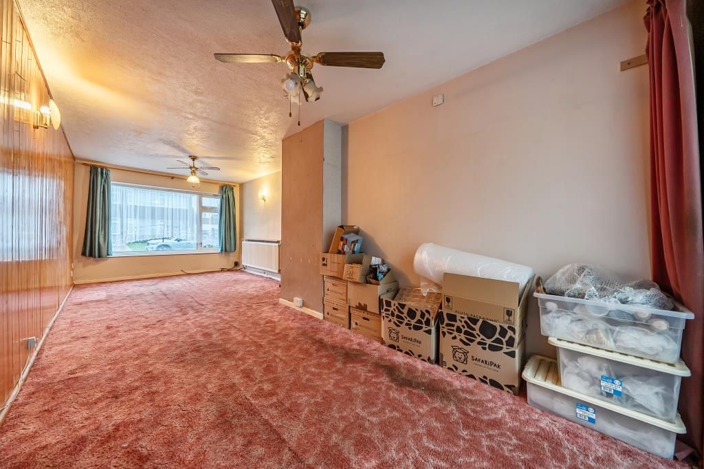 Property photo 3 of 19 Reception