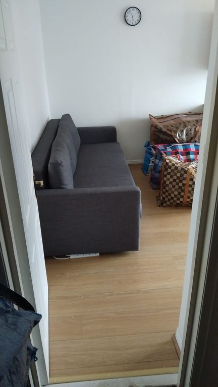 Property photo 3 of 10 Living Room