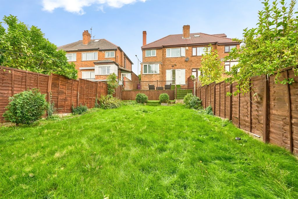 Property photo 2 of 15
