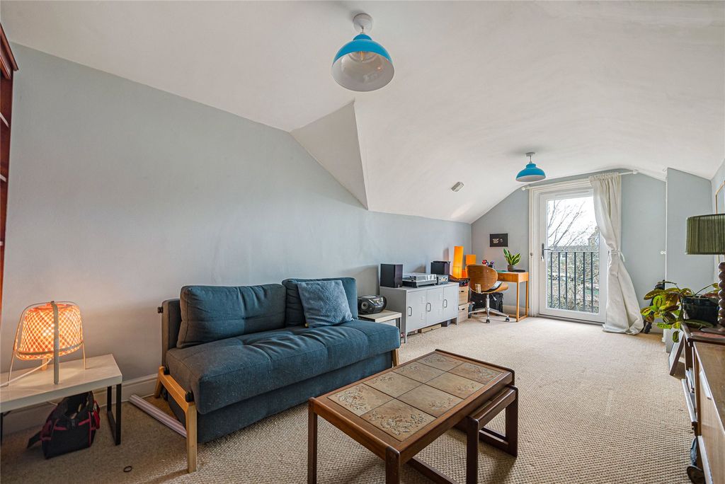 Property photo 2 of 10 Picture No. 06