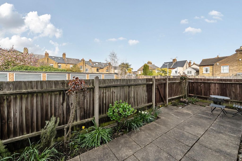 Property photo 3 of 14