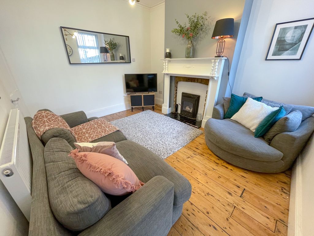 Property photo 2 of 12 Img_9323