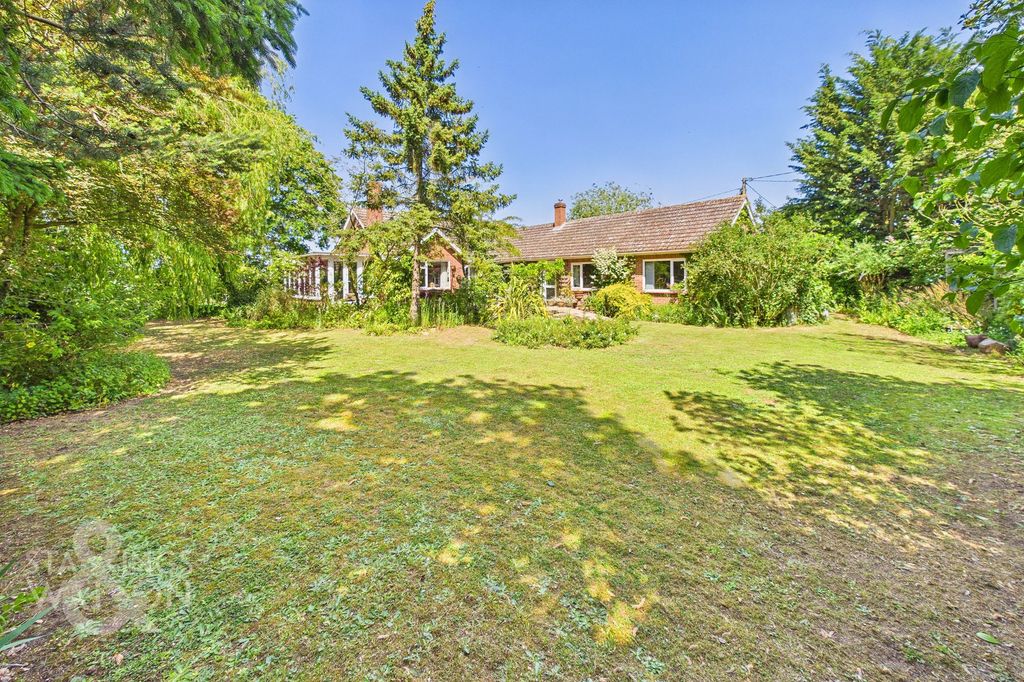 Property photo 3 of 29
