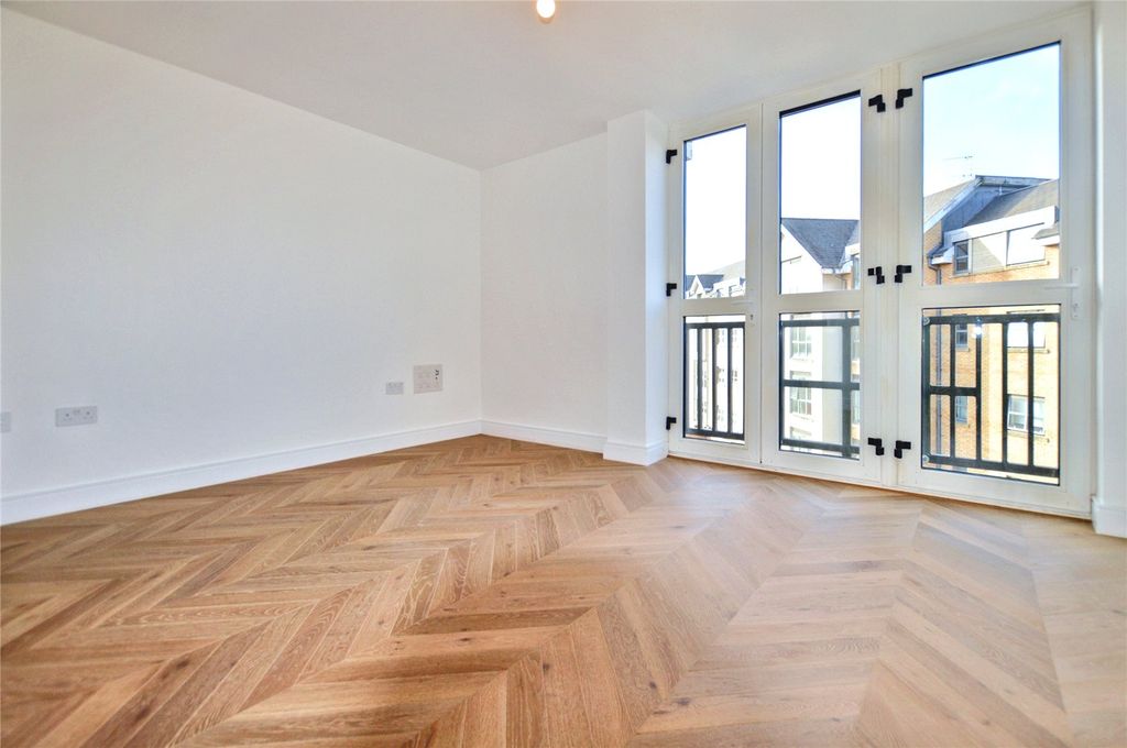 Property photo 2 of 10 Picture No. 09