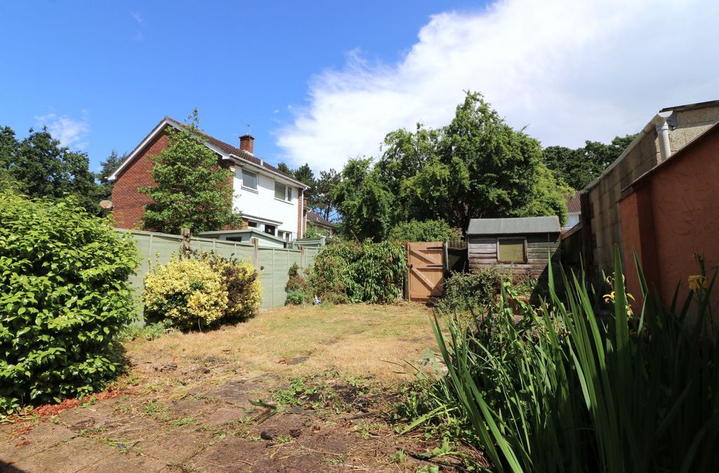 Property photo 2 of 14