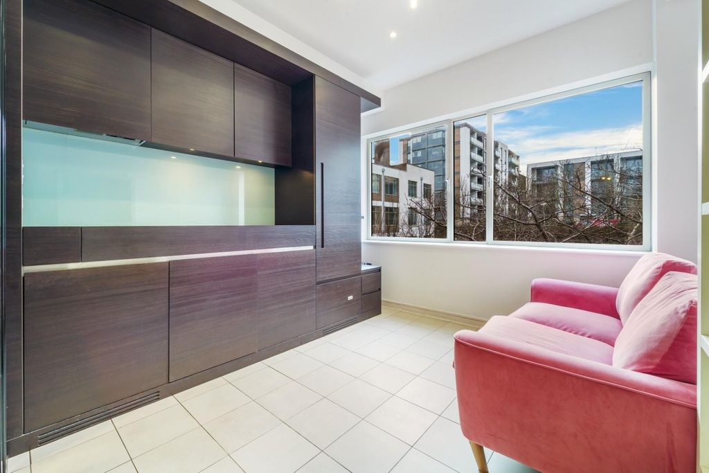 Property photo 2 of 9 Wallis House, G07  (1).Jpg