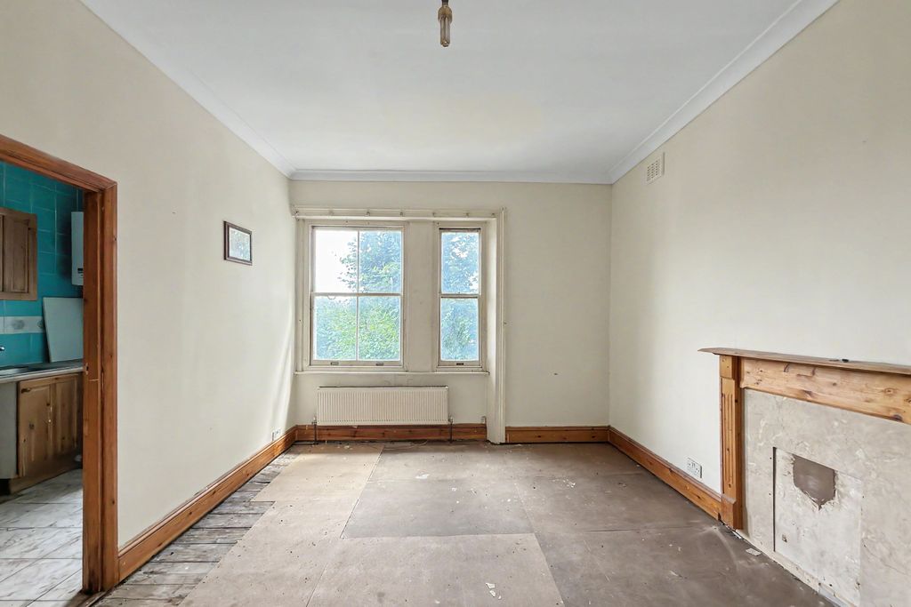 Property photo 2 of 9 26C Cambridge Gardens, Notting Hill, London W10 5Ub