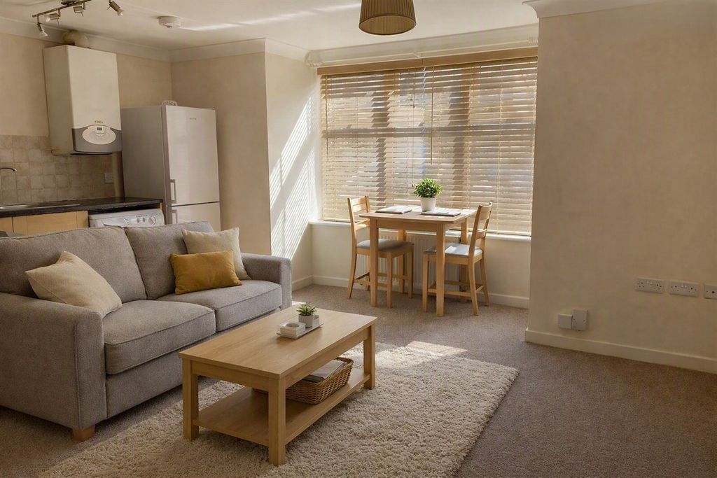 Property photo 1 of 4 (Main)