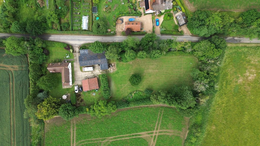 Property photo 2 of 27 1