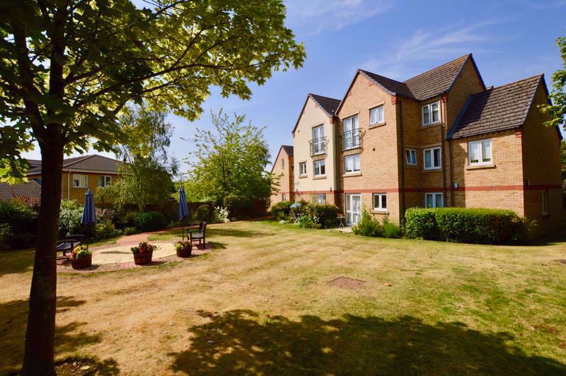 Property photo 1 of 16 Photo 16