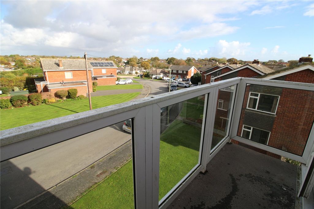 Property photo 3 of 12 Picture No. 04