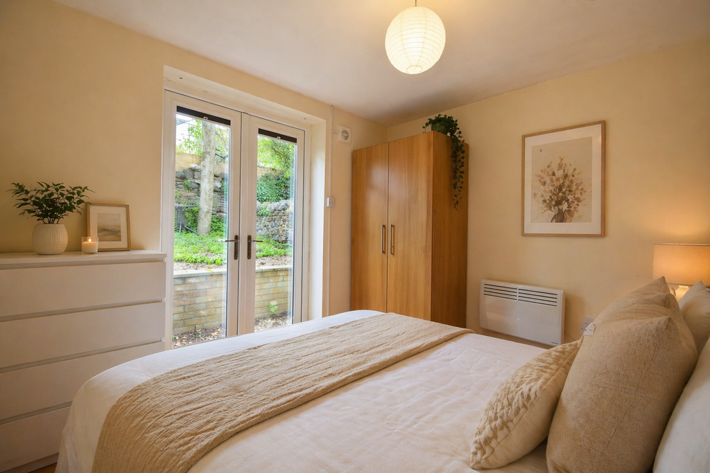 Property photo 2 of 6 Photo 3