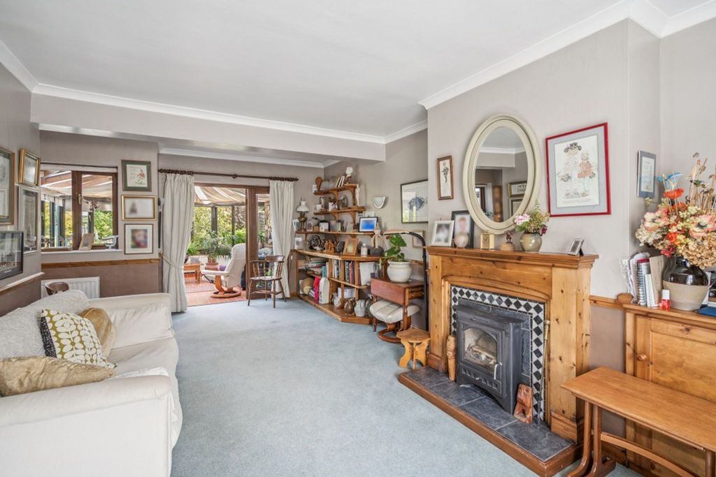 Property photo 2 of 15
