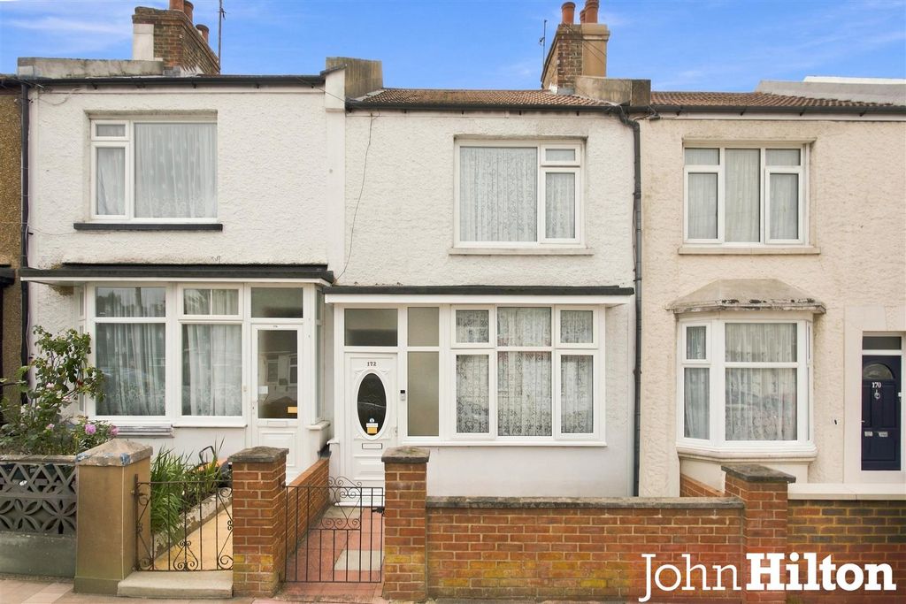 Property photo 1 of 12 Ladysmith Road1.Jpg