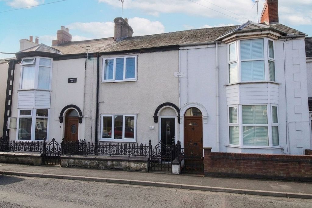 Property photo 1 of 31