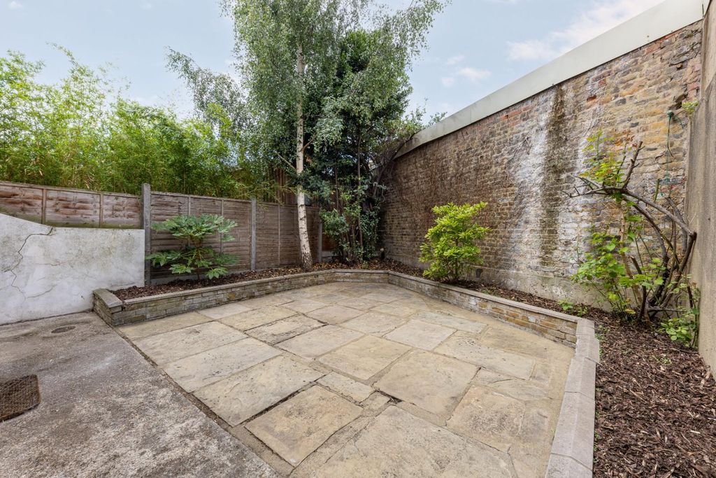 Property photo 2 of 12 11.Jpg