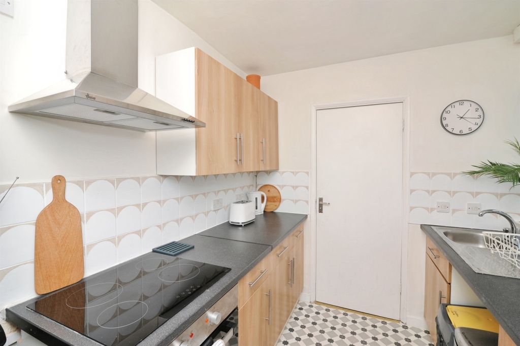 Property photo 3 of 15