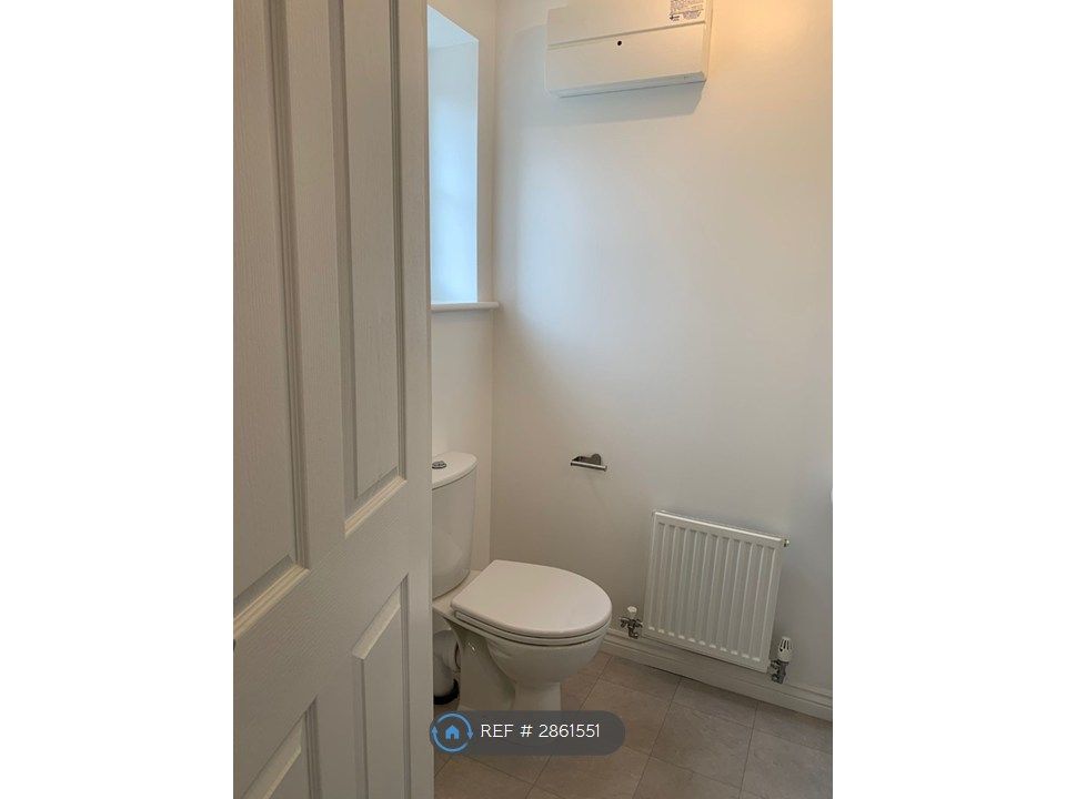 Property photo 3 of 26
