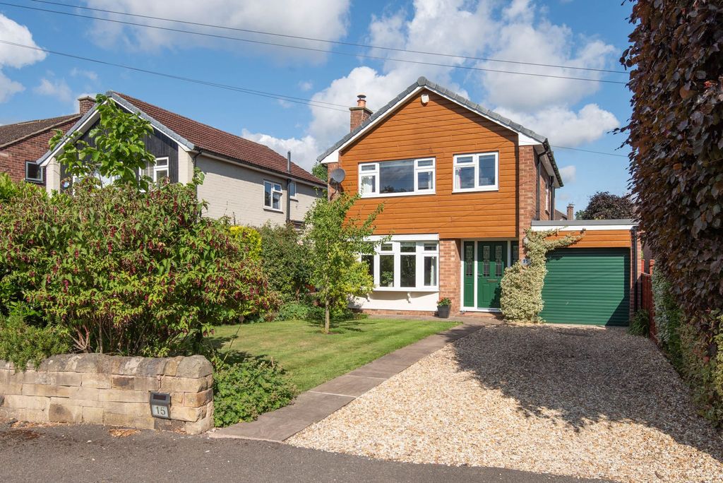 Property photo 1 of 26