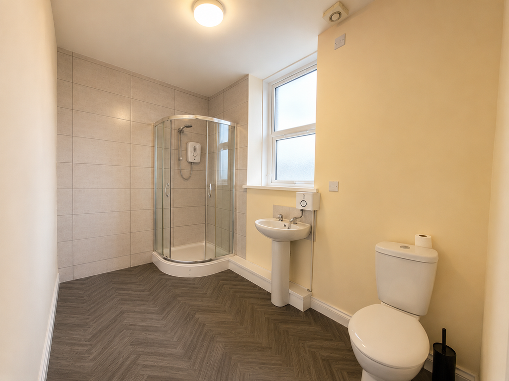 Property photo 2 of 5 Bathroom