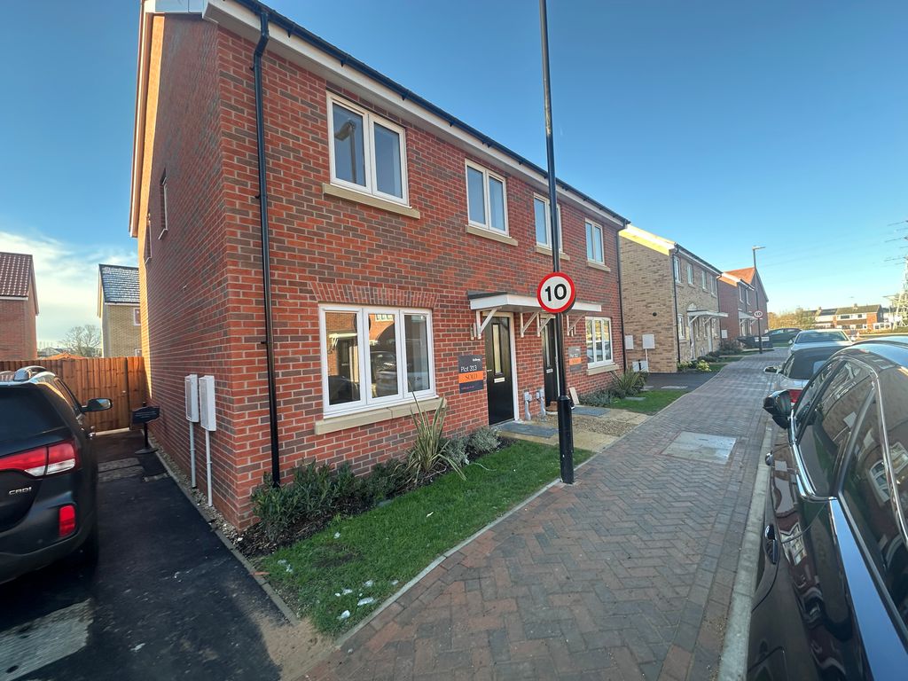 Property photo 1 of 11 View