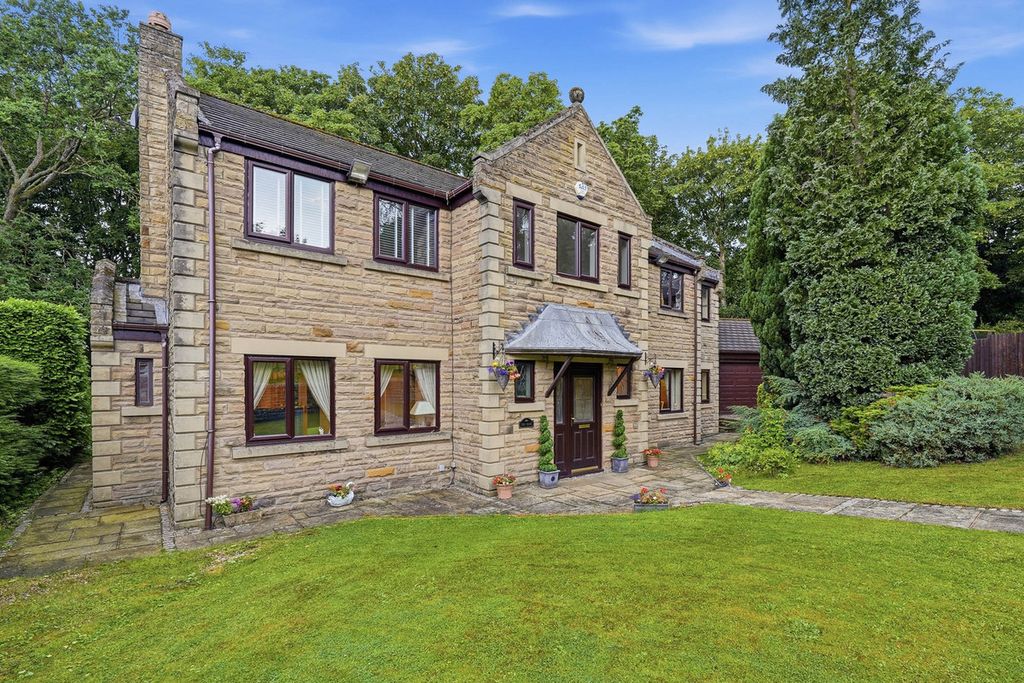 Property photo 1 of 46