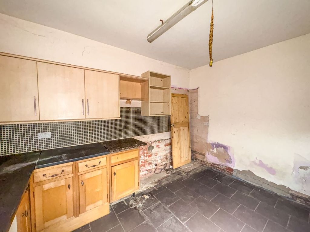 Property photo 3 of 10 Image 3