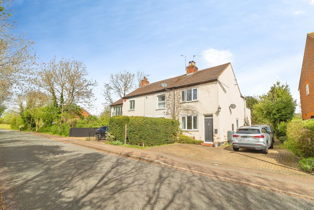 Property photo 2 of 23