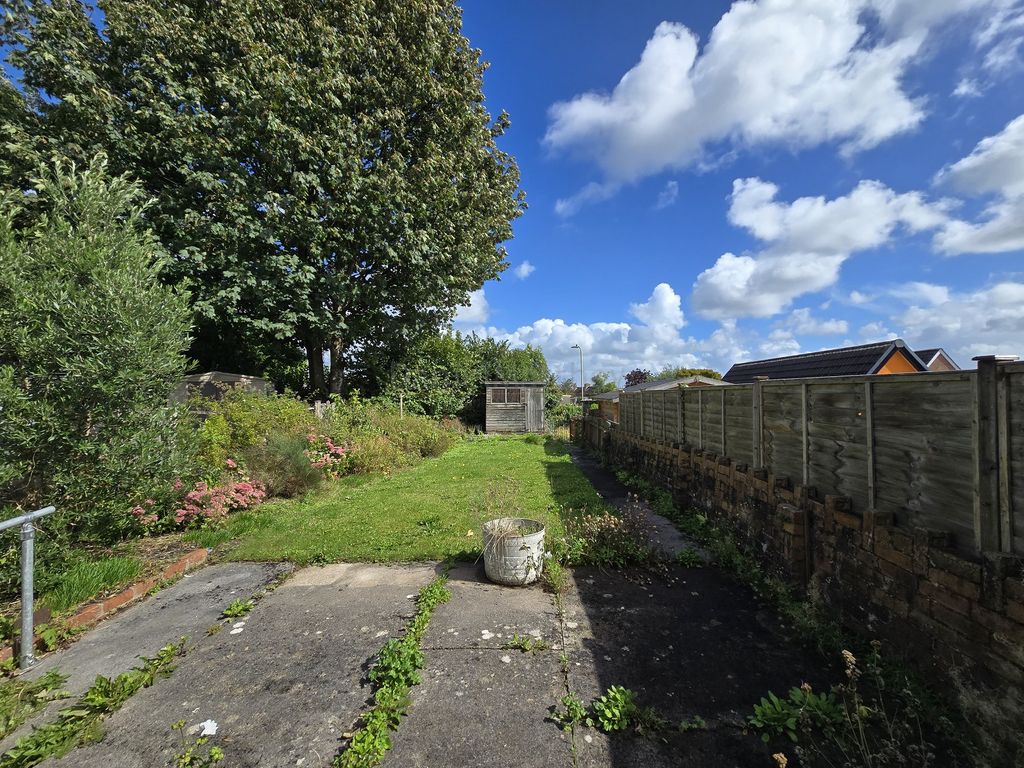 Property photo 2 of 29 Outside
