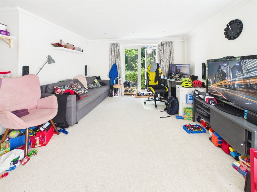 Property photo 2 of 9 Picture No. 08