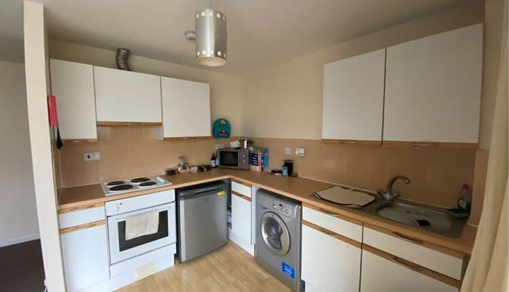 Property photo 3 of 4