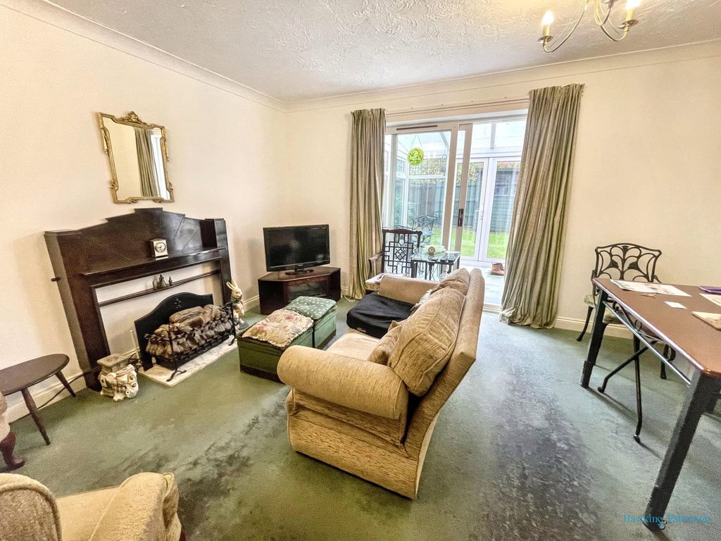 Property photo 3 of 9