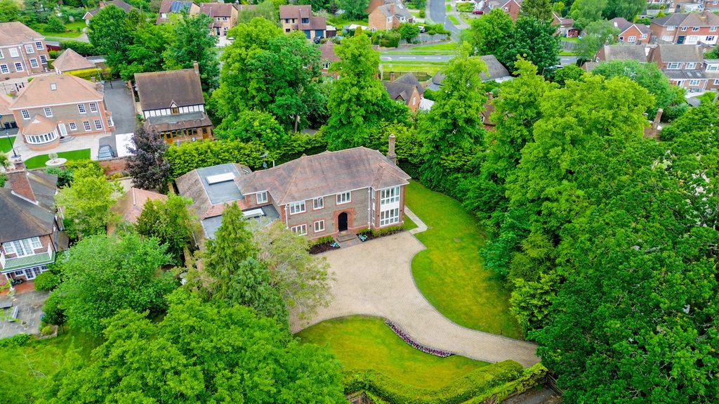 Property photo 3 of 26