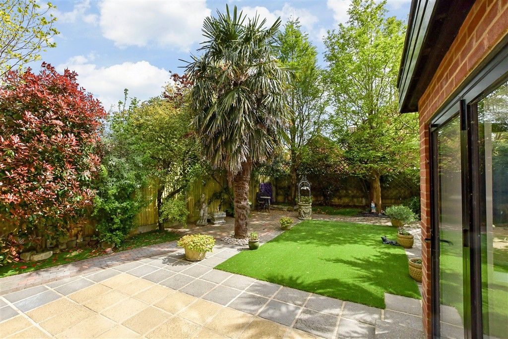 Property photo 2 of 21 Rear Garden