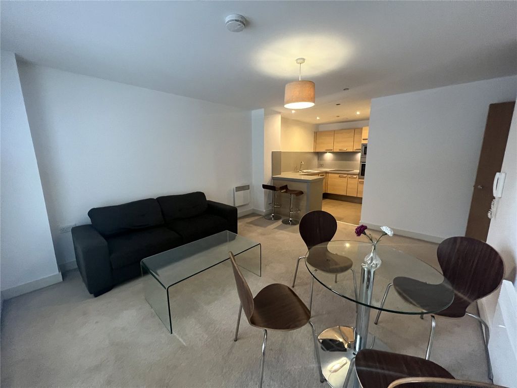 Property photo 2 of 10 Picture No. 06