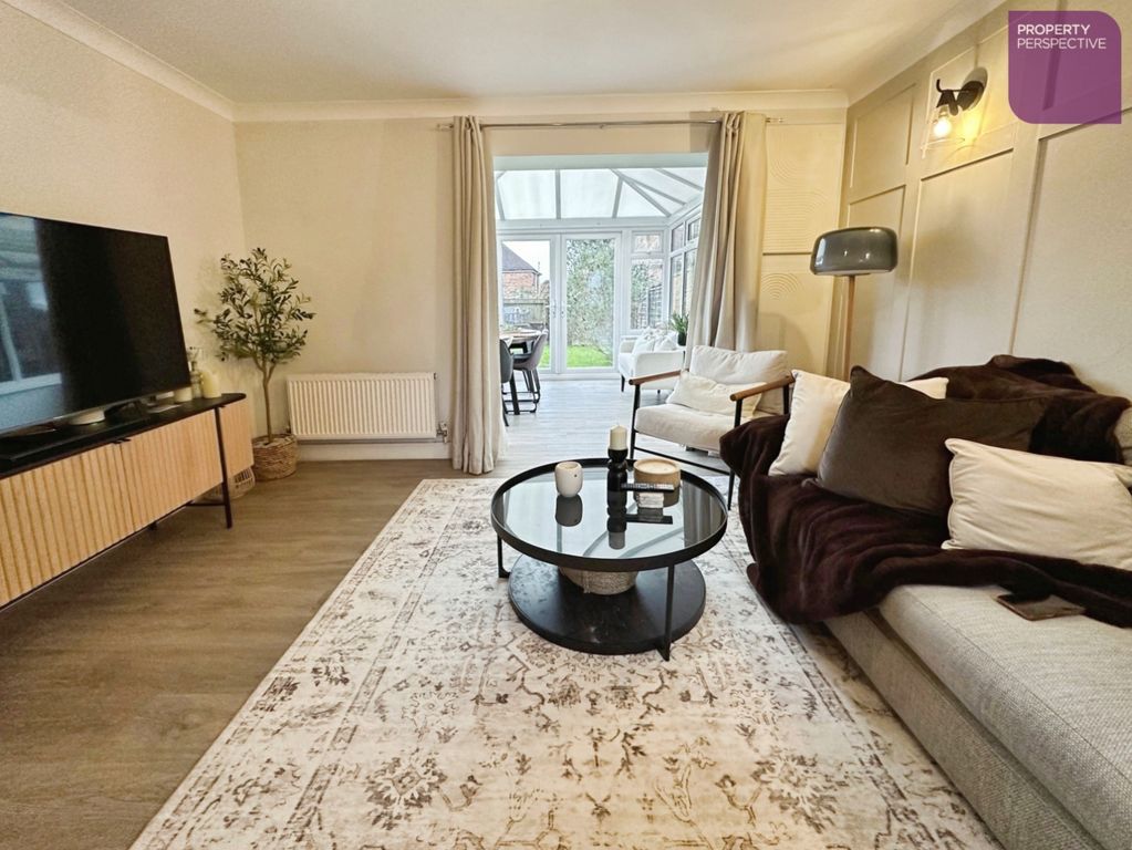 Property photo 3 of 13 Pbox-Img.Jpg