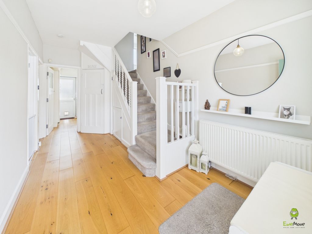 Property photo 3 of 24 Presented By Clinton At Ewemove Bexleyheath And Da