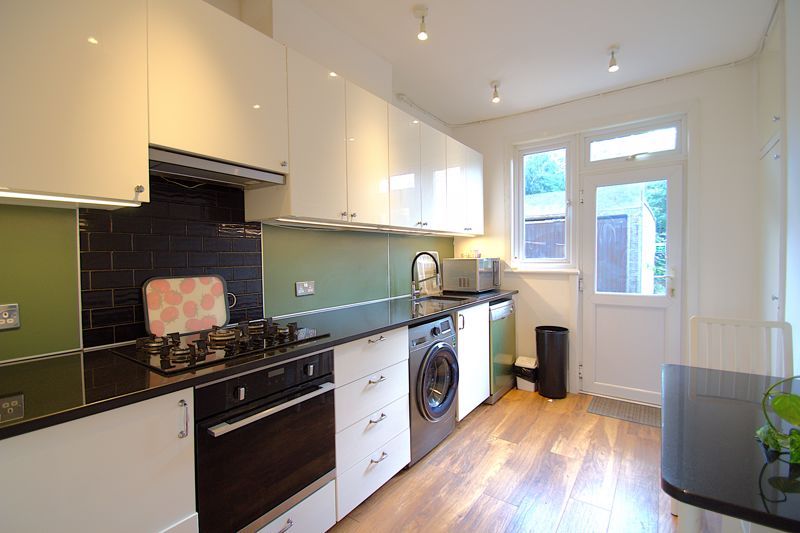 Property photo 3 of 14 Photo 10