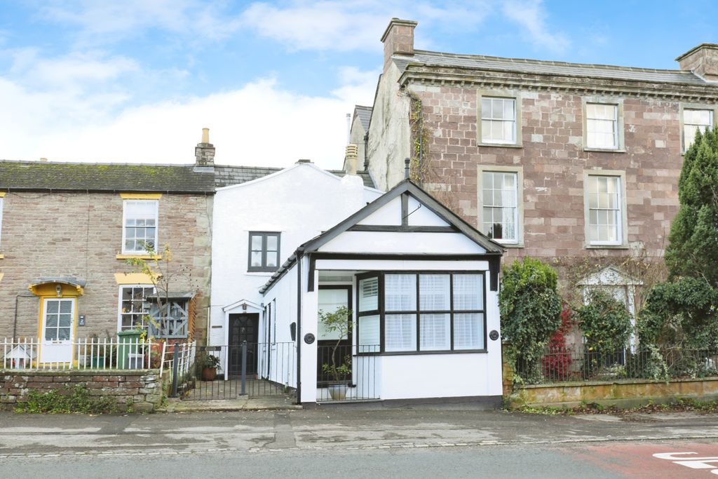 Property photo 1 of 15