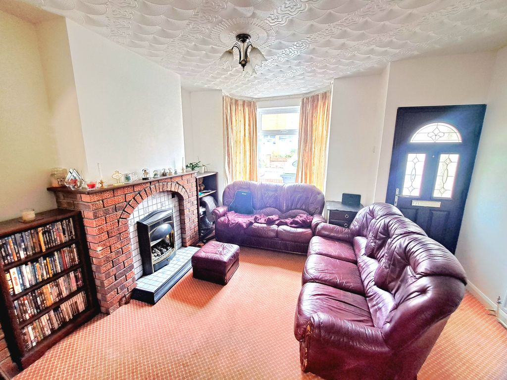 Property photo 3 of 10 Open Plan