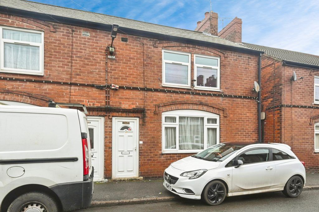 Property photo 2 of 26