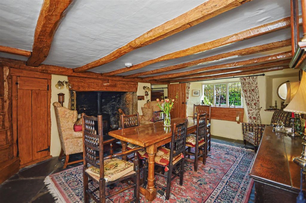 Property photo 3 of 19 Dining Hall