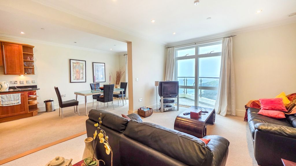 Additional image 4 of 1 bed flat for saleApt. 12 Majestic Apartments, King Edward Road, Onchan IM3